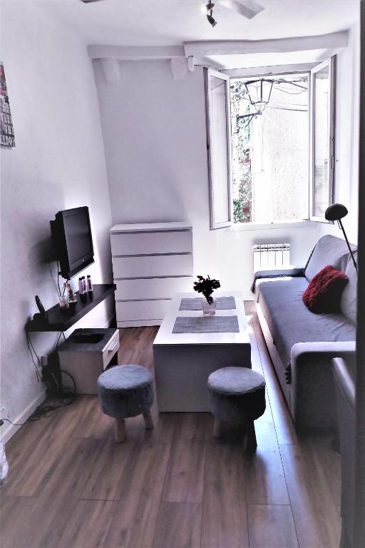 Magnifique studio coeur Vieil Antibes - 2