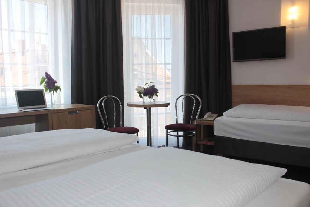Hotel Huszcza photo