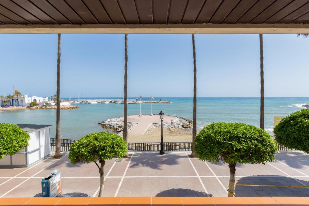 Apartamento en 1ª línea de playa, Marbella