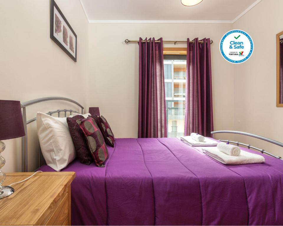 Privilege Apartment Ciboulette with Rooftop Pool, Village Marina - Olhao — Hotel in Olhao