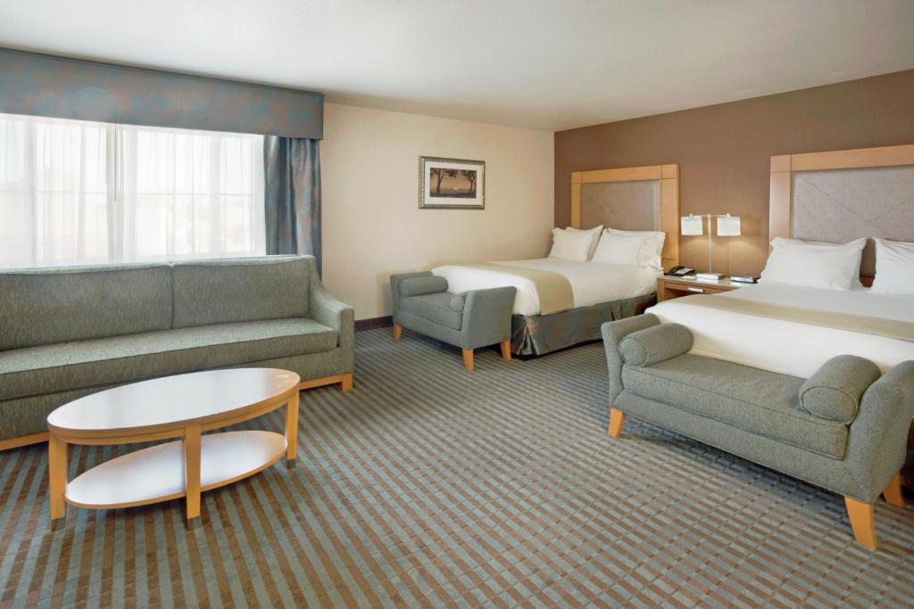Holiday Inn Express Monterey - Cannery Row photo