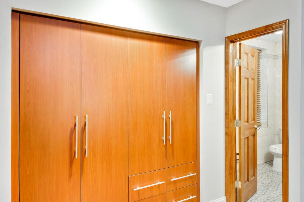 Stylish 1BD Loft in Center City photo