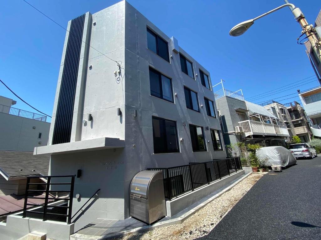 Hill Side Terrace Hiroo Shibuya 202 photo