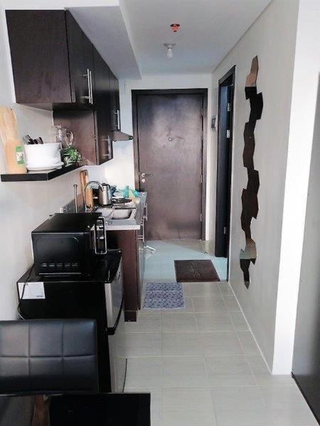 Studio Condo Apartment - Short & Long Term Stay photo