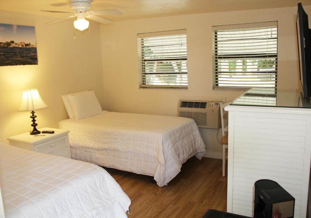 Parmer's Resort photo