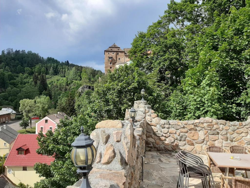 Penzion - Restaurant U Zamku photo