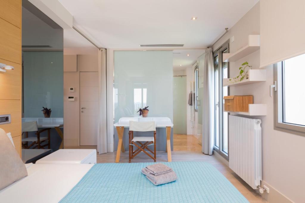 Kronos on the Beach Attic Suite - 2