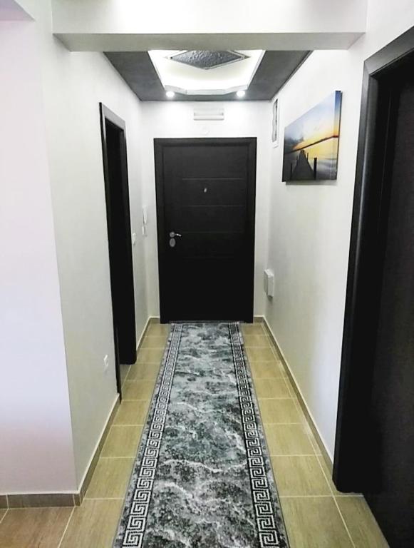 R Apartment - 3