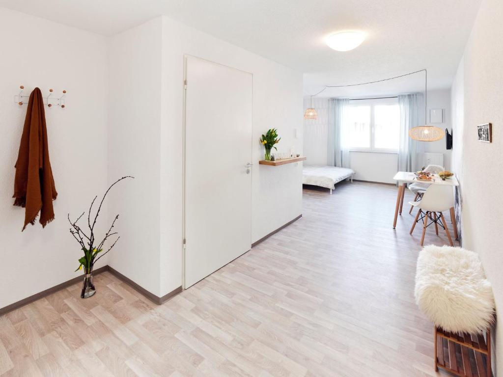 NEU☆Business Apartment☆Messe/Airport☆Tiefgarage photo