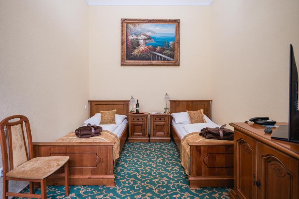 Hotel Room 1