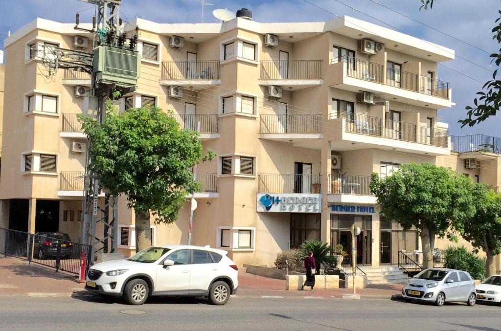 Berger Hotel photo
