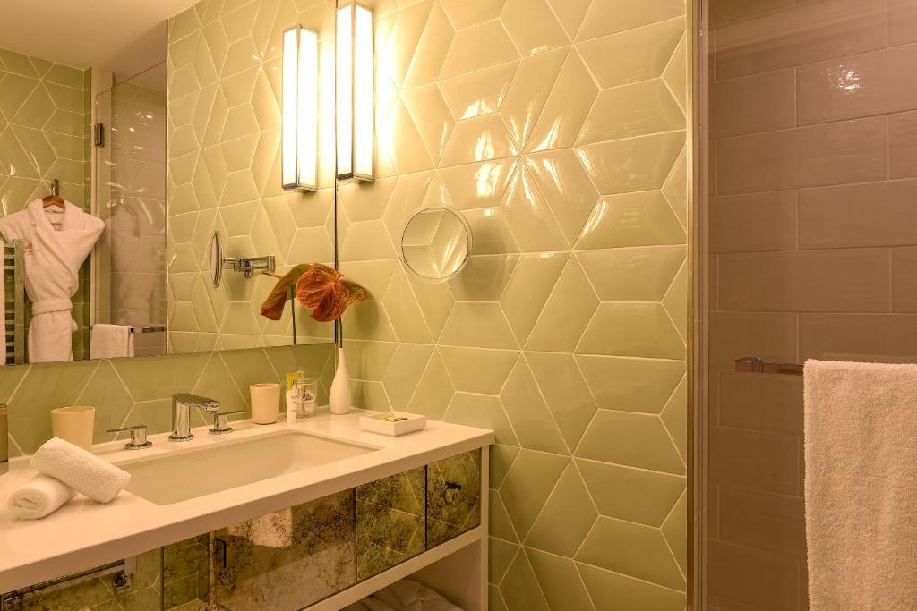 Hotel Chais Monnet & Spa photo