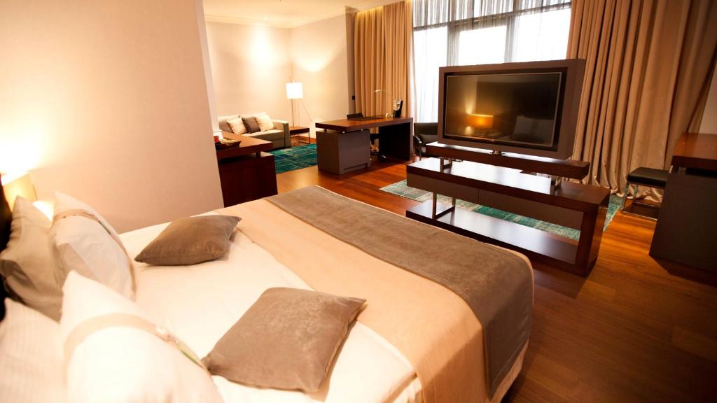 Holiday Inn Istanbul Airport Hotel Photo 33