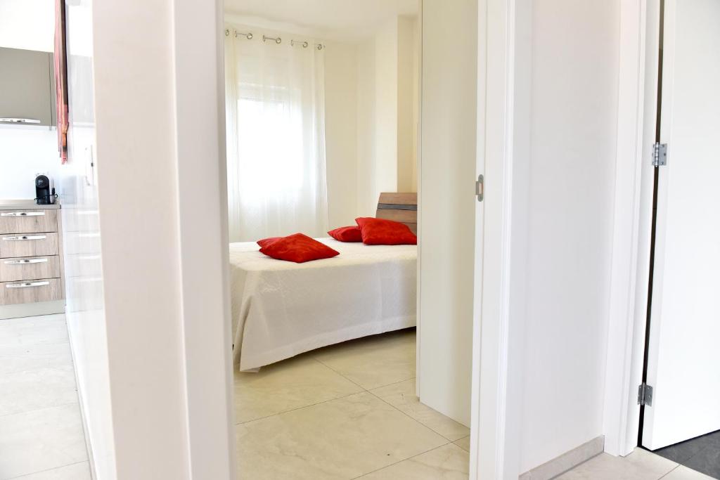 Il Tramonto Apartment - Villaggio di Mary photo
