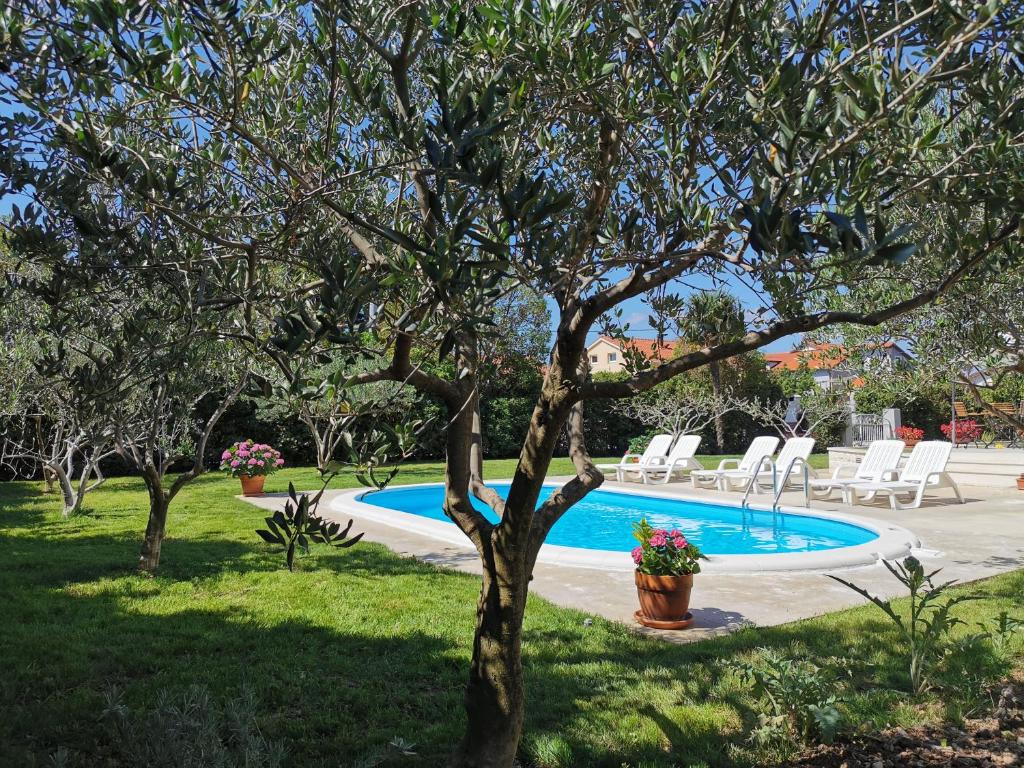 Mise Luxury Apartments — Hotel in Kastela
