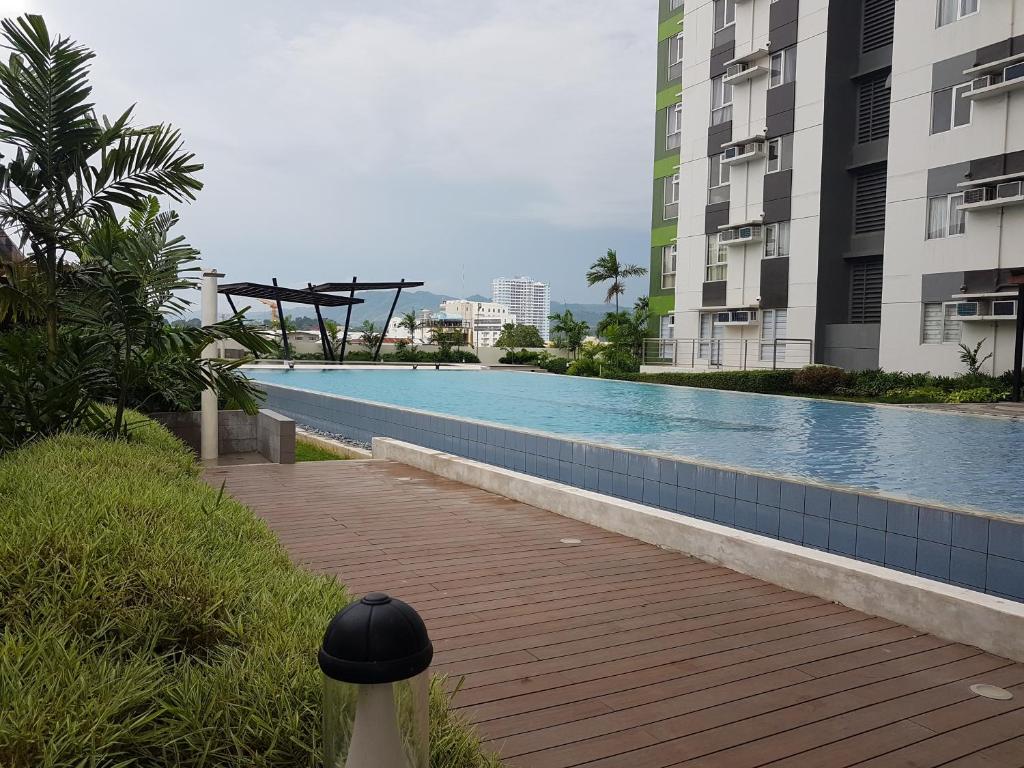 Studio unit at Centrio Tower photo