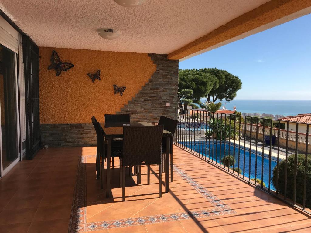 VILLA MIRAMAR - 4