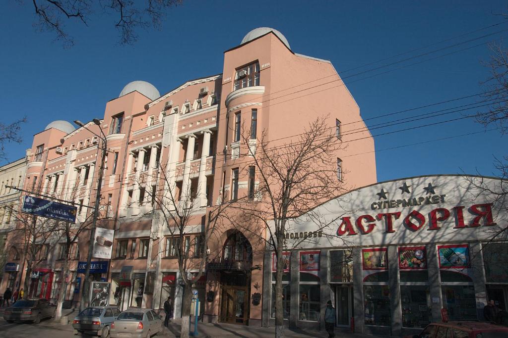 Astoria Hotel photo
