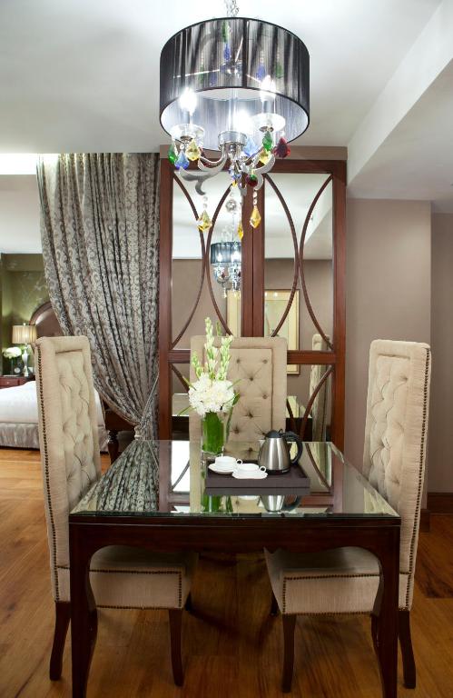 Kitchen, HOTEL CELESTE MAKATI in Manila