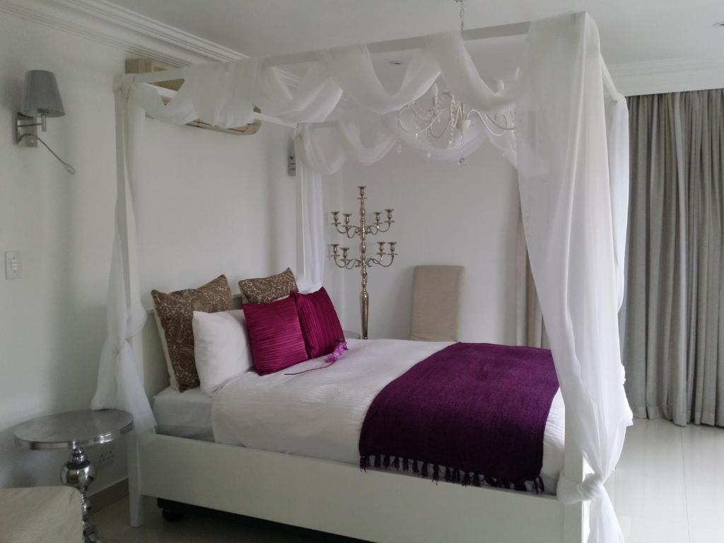 Durban 34-on-Milkwood-Guesthouse interior