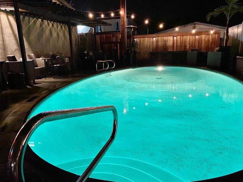 Shell Beach Inn photo