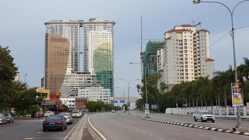 Thermospace SIlverscape A-19-01 Melaka City photo