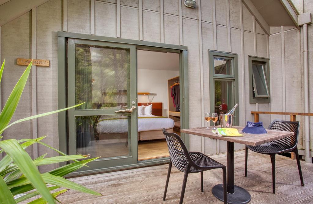 Balcony/terrace, Awaroa Lodge in Nelson