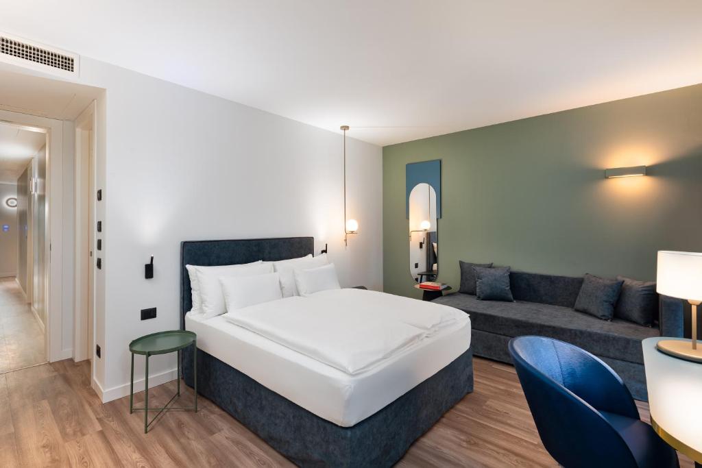 HT Hotel Trieste photo