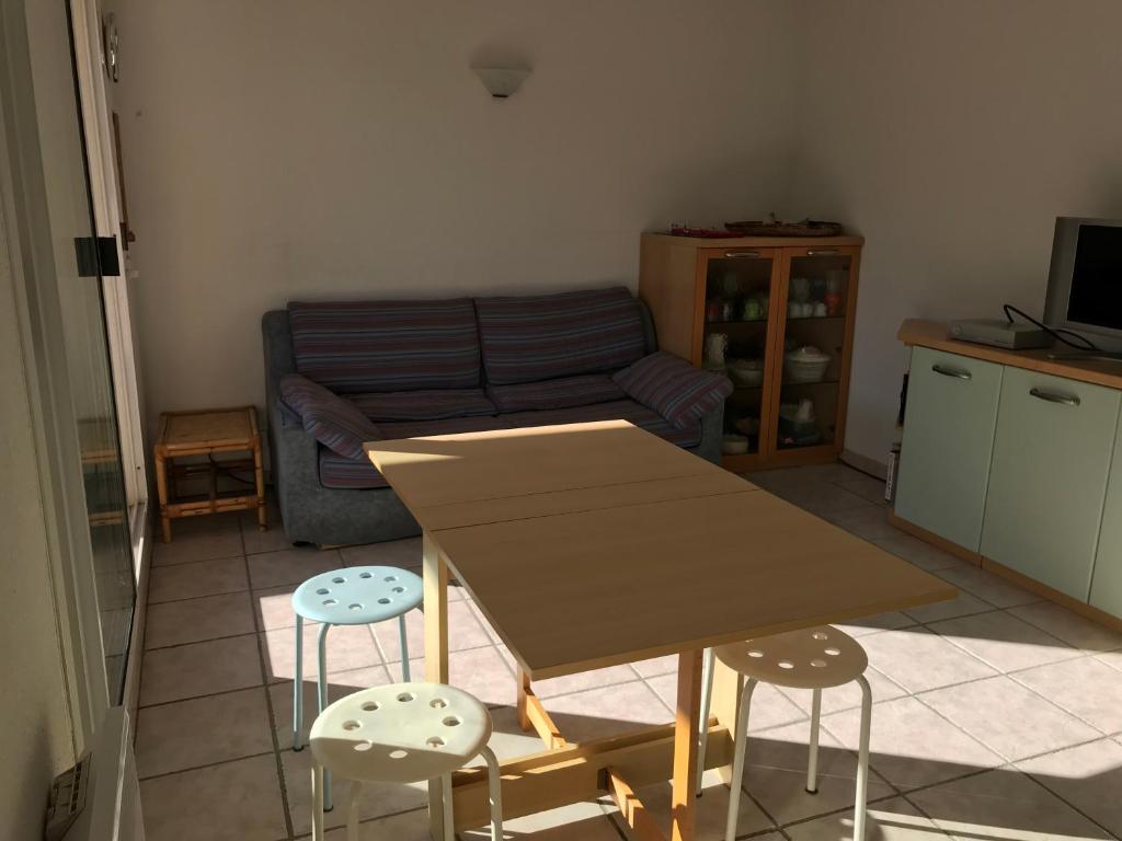 Sun&Sea Terrace Two-Bedroom Apartment - 2