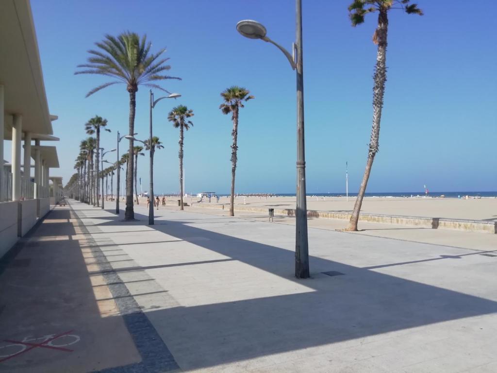 Valencia Canyamelar Beach Apartments - 4