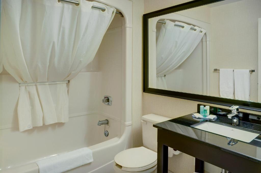Comfort Inn photo