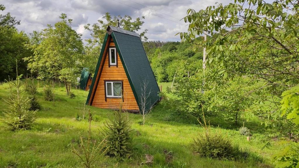 Zelenaya Usad`ba StavBor, Zavadivka