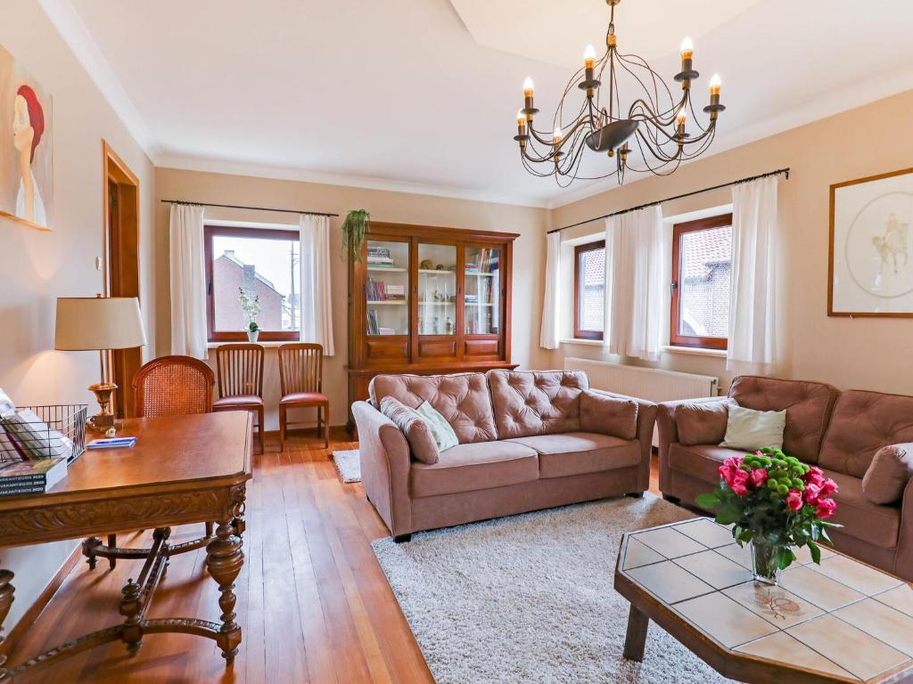 Spacious apartment in Hoepertingen Borgloon in city center