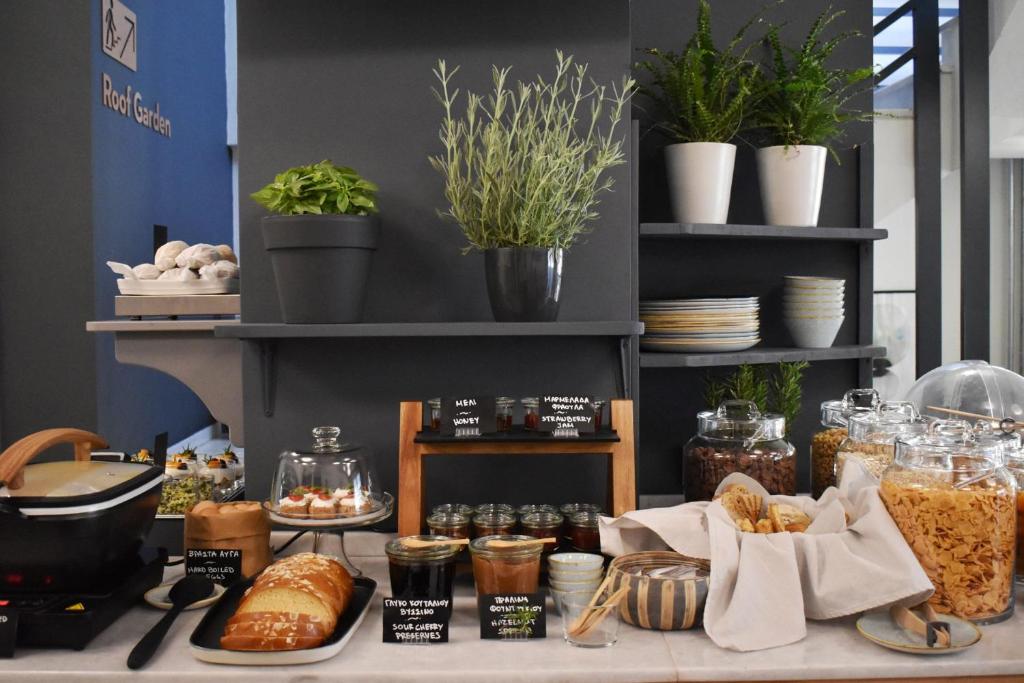 ビー マイ ゲスト アテネ - Dining image