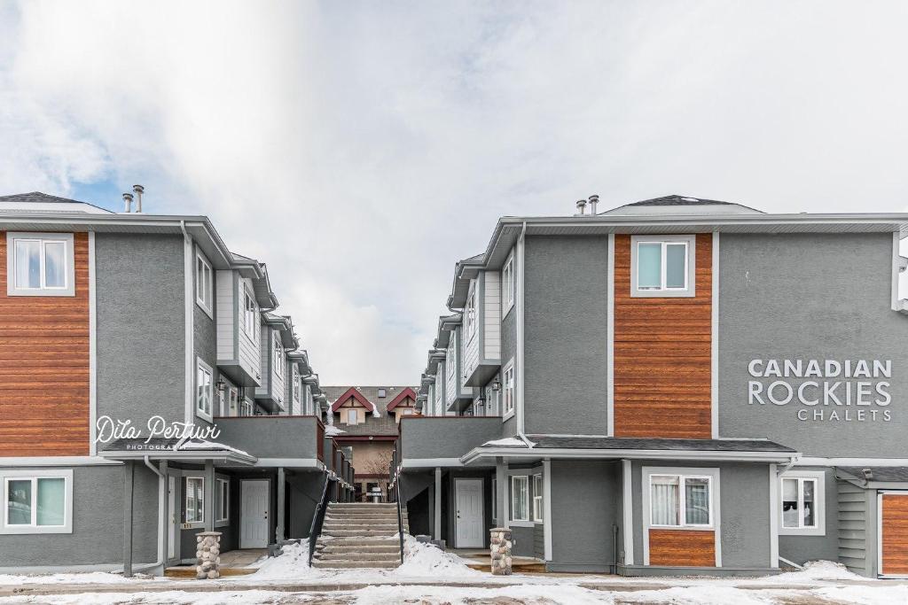 Canadian Rockies Chalets photo