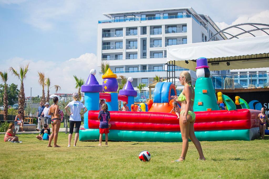 Numa Bay Exclusive Hotel - Ultra All Inclusive — Beach in Avsallar