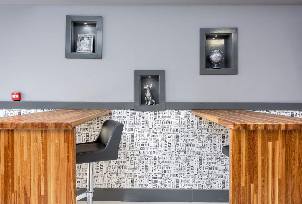 フロント・ロビー