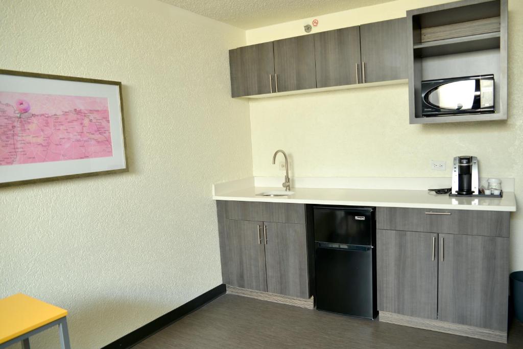Holiday Inn Portland South/Wilsonville photo