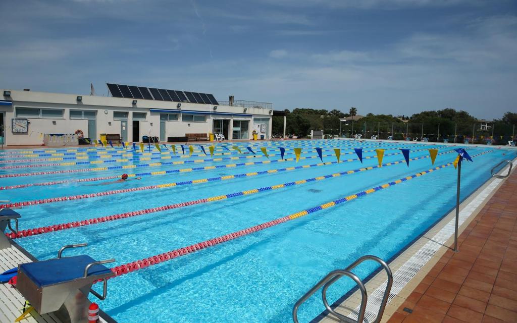 Bluewater Hotel — Basen in Colonia Sant Jordi, Baleary