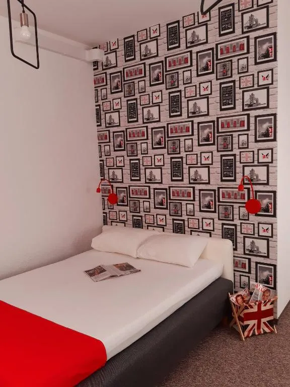 Pastel Guest Rooms, Hotel in Warschau