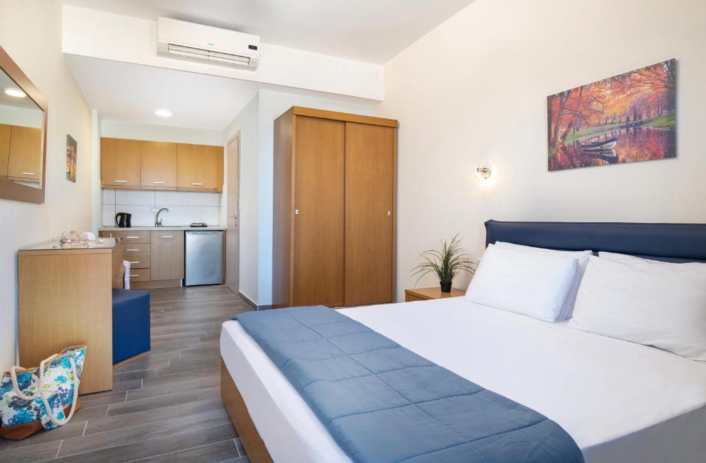 Almare Seaside Studios & Suites - Sarti Sithonia photo