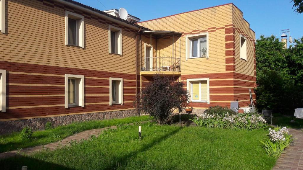 Arcobaleno Home — Hotel in Kyiv