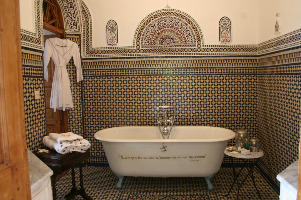 Bathroom, Dar Mayssane in Rabat