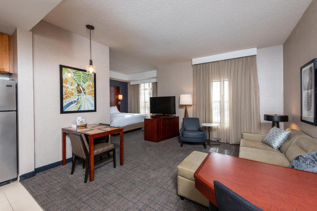 Residence Inn Midland Photo 13