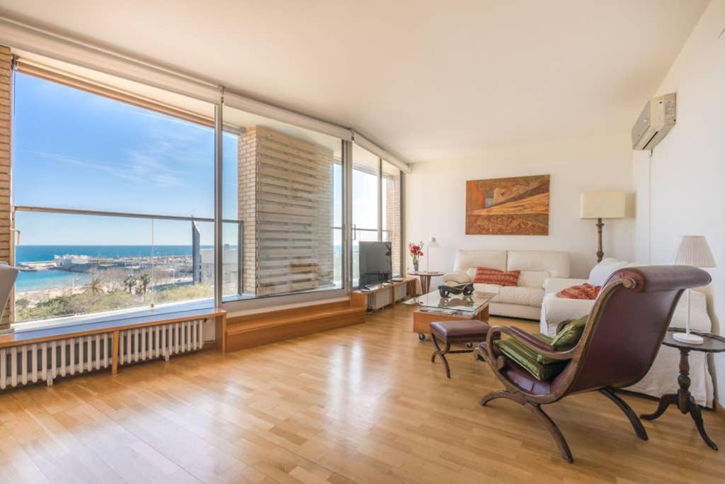 Sea views & city skyline, Barcelona