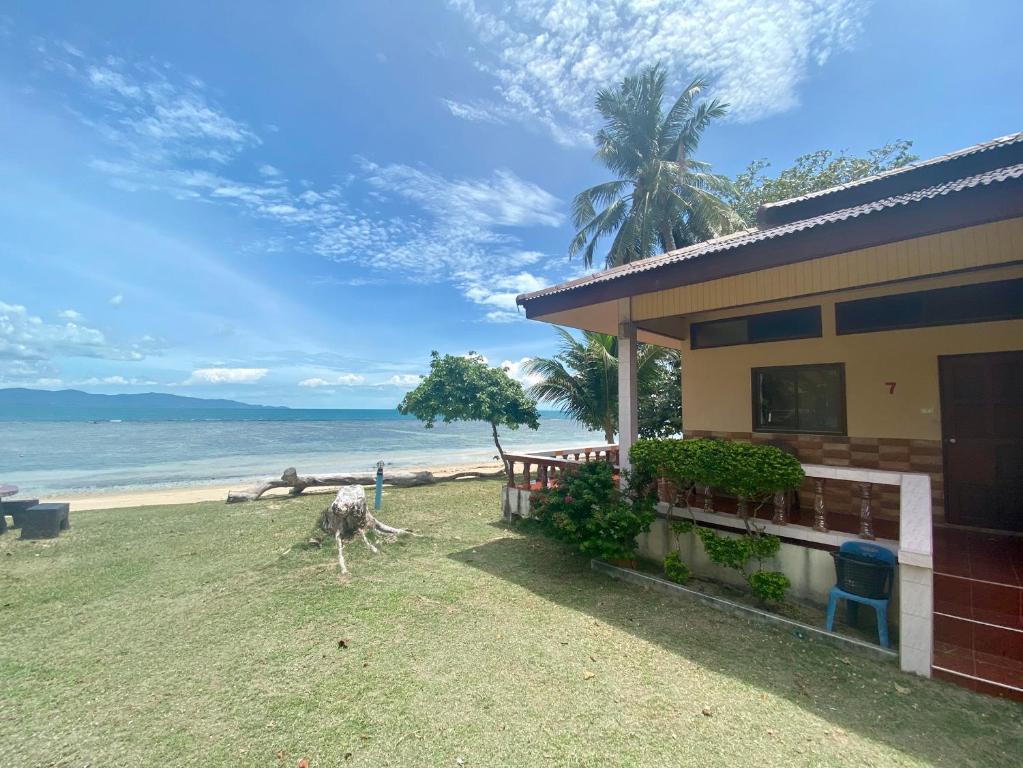 Rainbow Bungalows photo