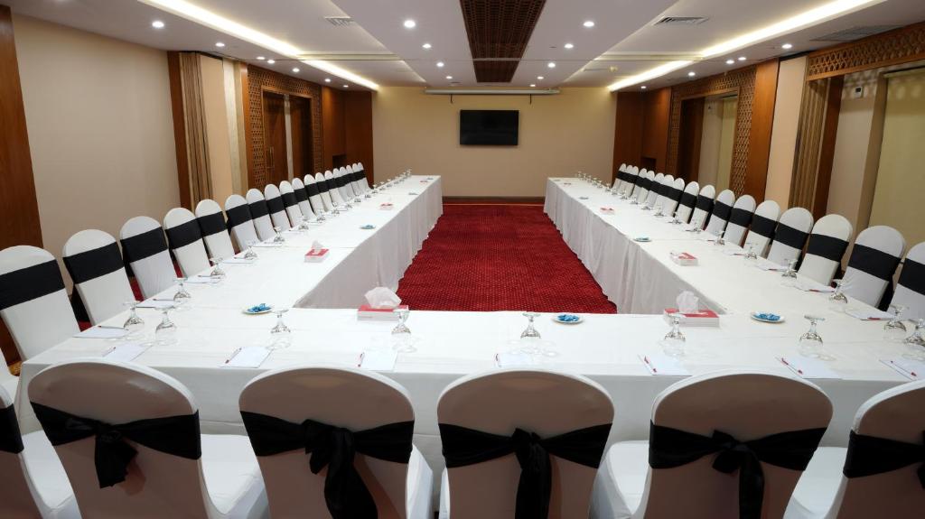 Sala de reunió / Saló de ball