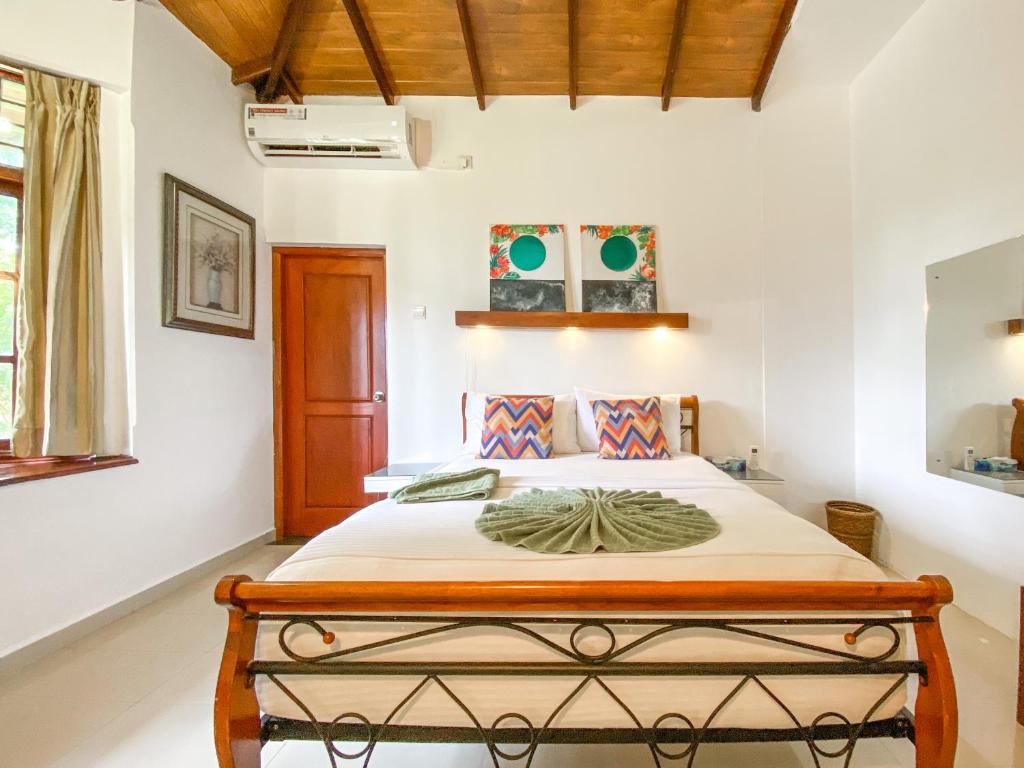 Green Olive Villa photo