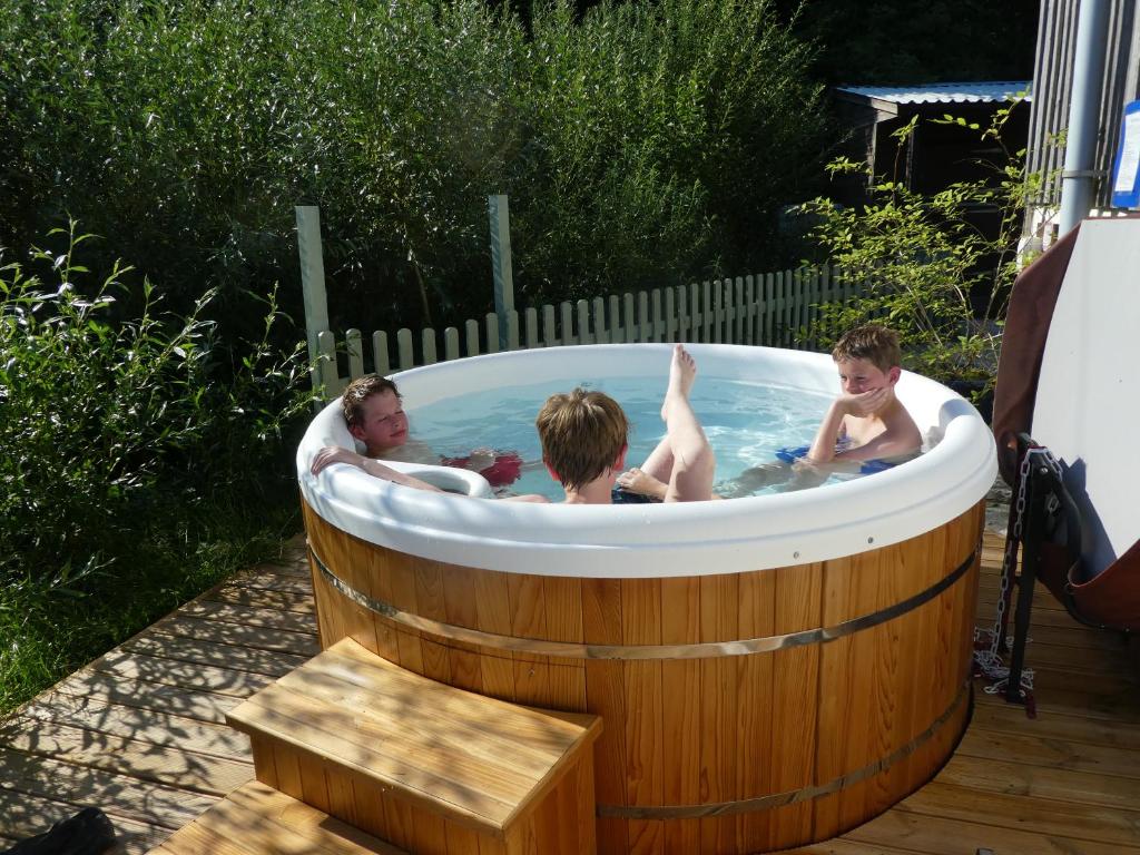 Devon Eco Lodges 전경
