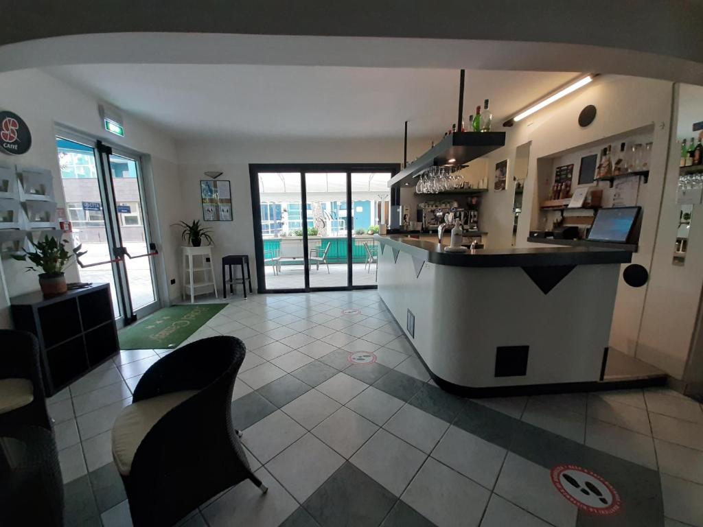 Hotel Camay - 5